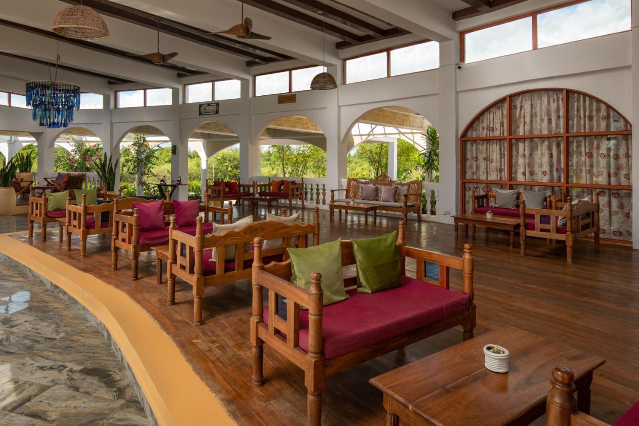 Moja Tuu The Luxury Villas & Nature Retreat Kiwengwa  Buitenkant foto