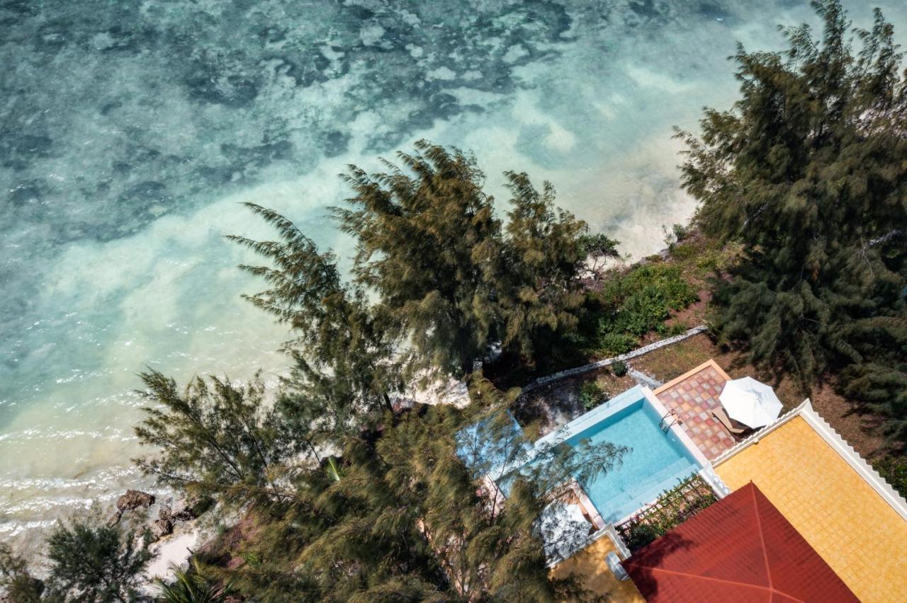 Moja Tuu The Luxury Villas & Nature Retreat Kiwengwa  Buitenkant foto